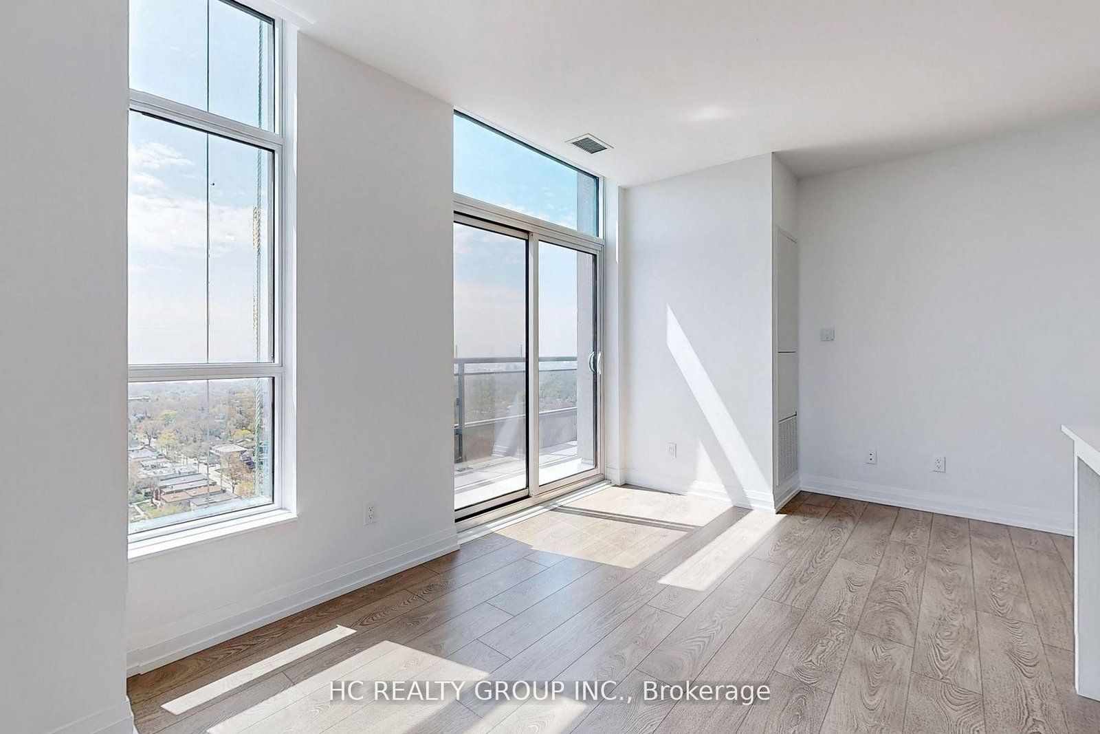 286 Main Street • #PH07 • Toronto, ON photo 6