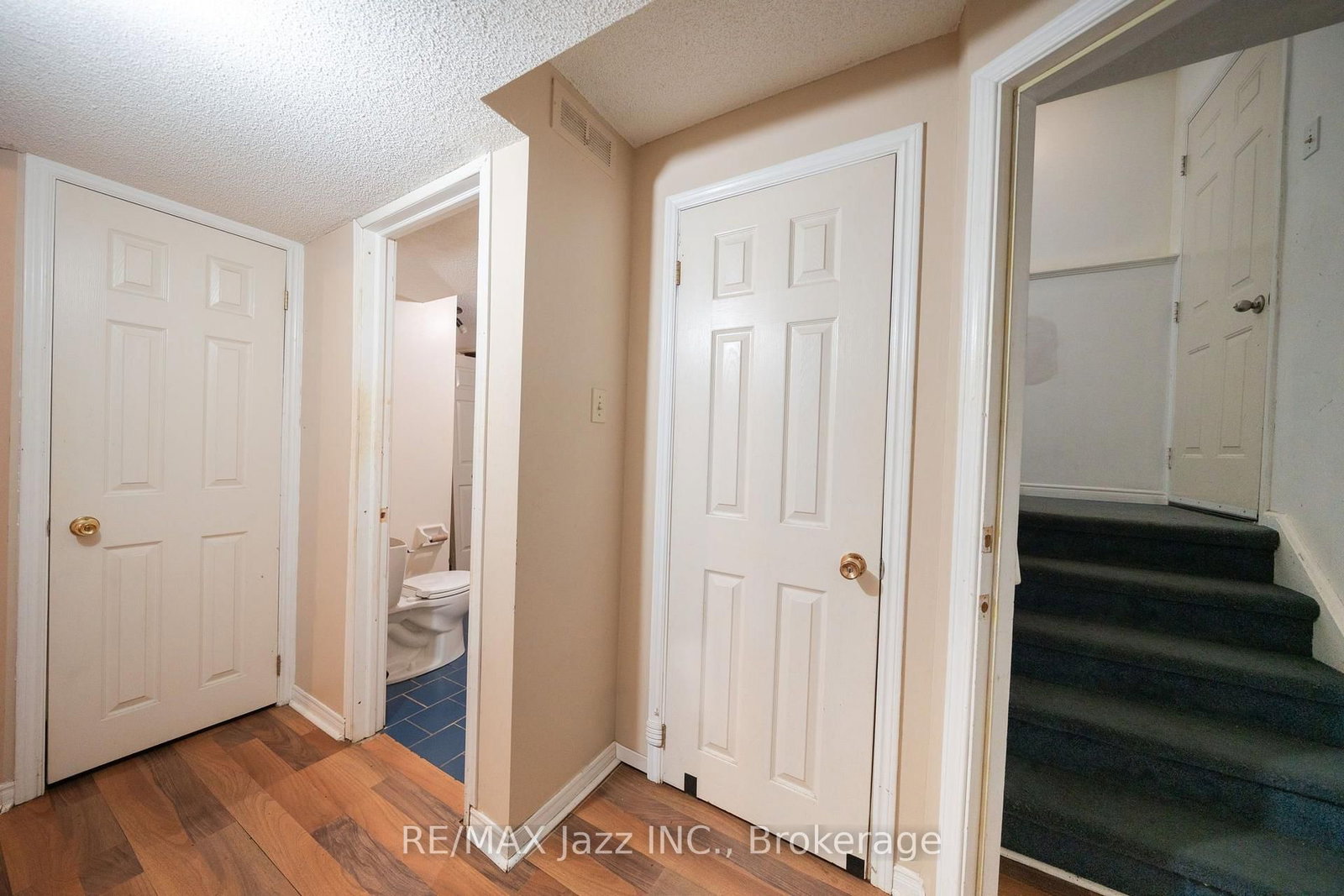 110 Freeland Avenue • Clarington, ON photo 35