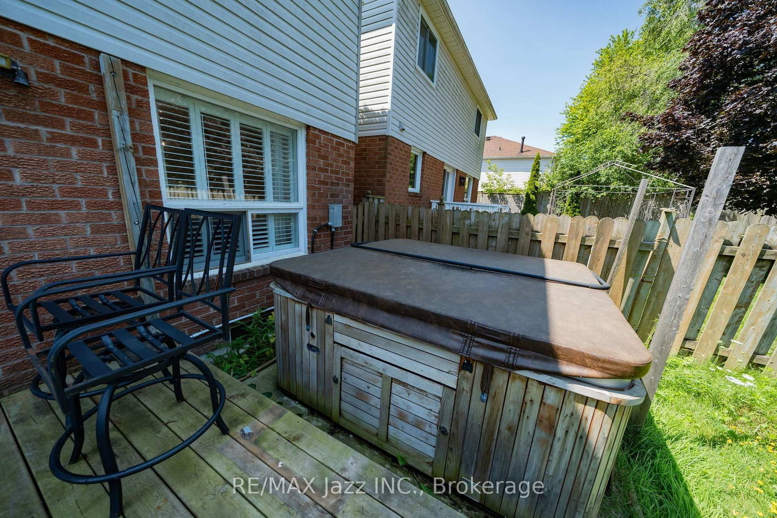 110 Freeland Avenue • Clarington, ON photo 45