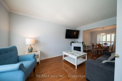 110 Freeland Avenue • Clarington, ON photo 9