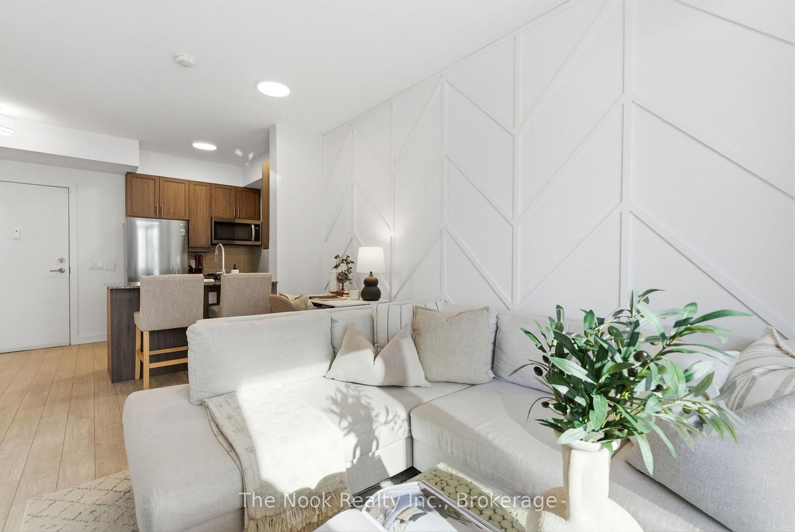 3655 Kingston Road • #609 • Toronto, ON photo 17
