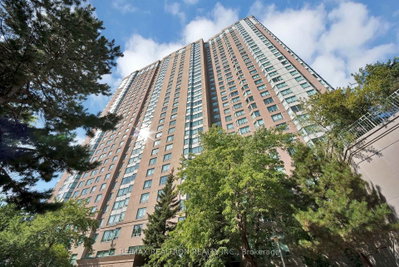 738 - 68 Corporate Dr - Photo 1