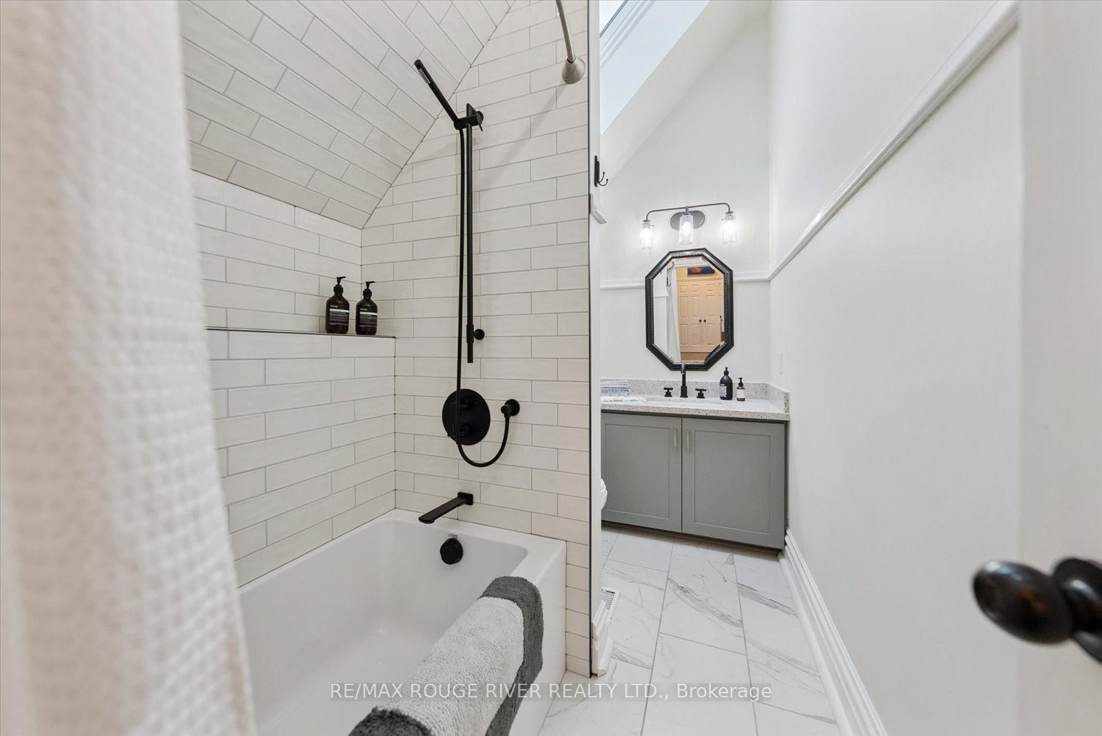 6954 Shiloh Road • Clarington, ON photo 25