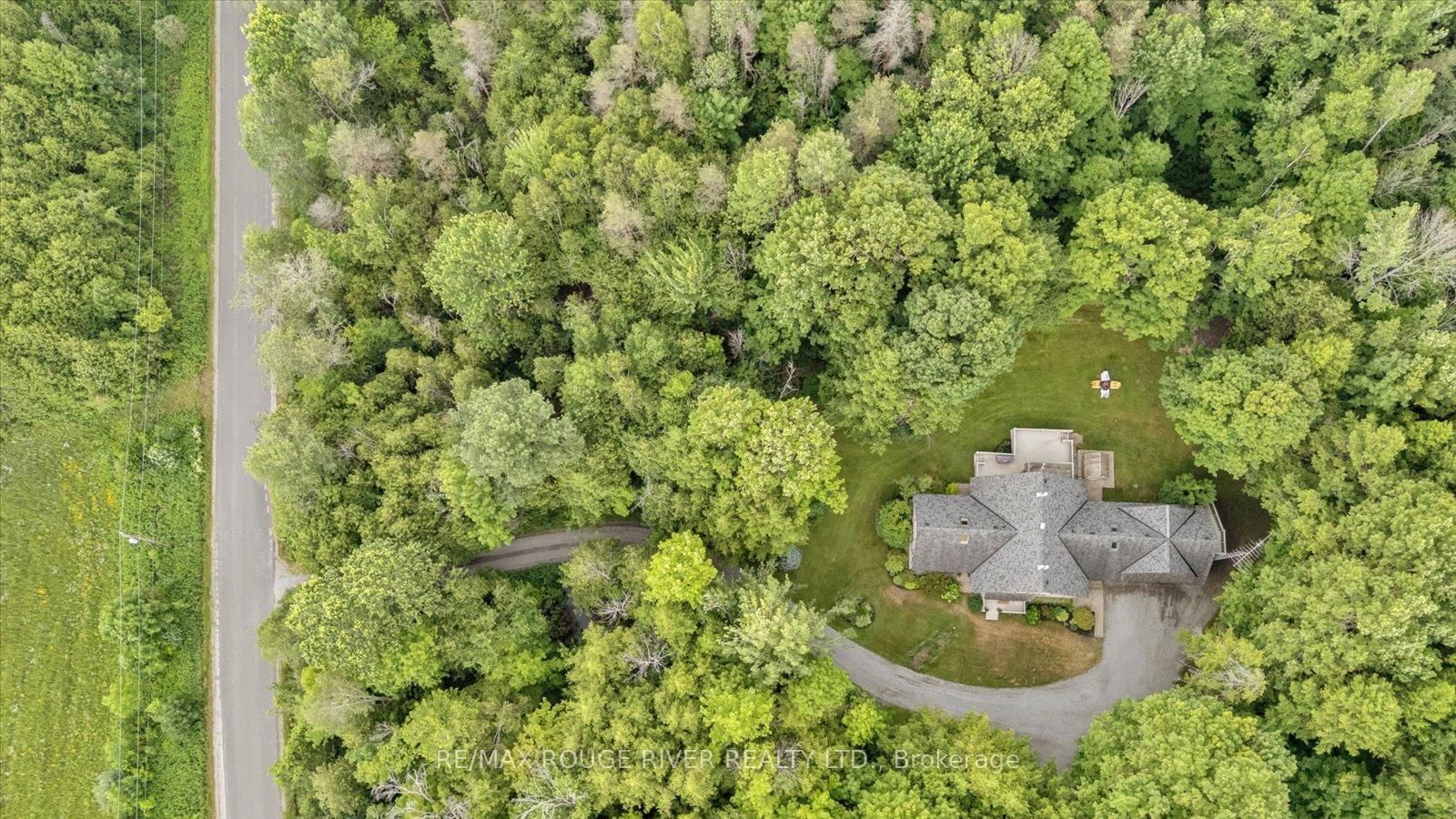 6954 Shiloh Road • Clarington, ON photo 3
