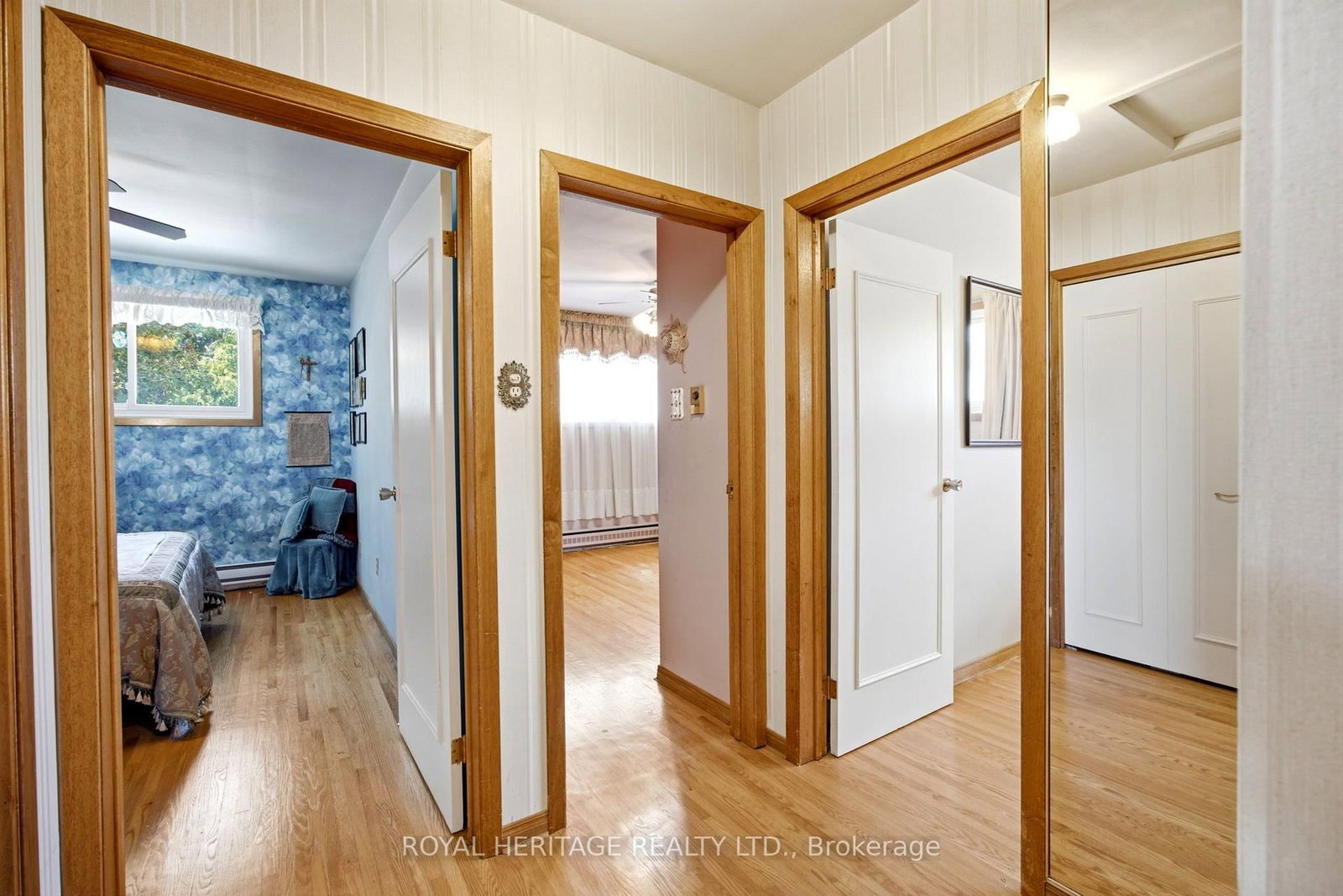 394 Amstel Court • Oshawa, ON photo 26