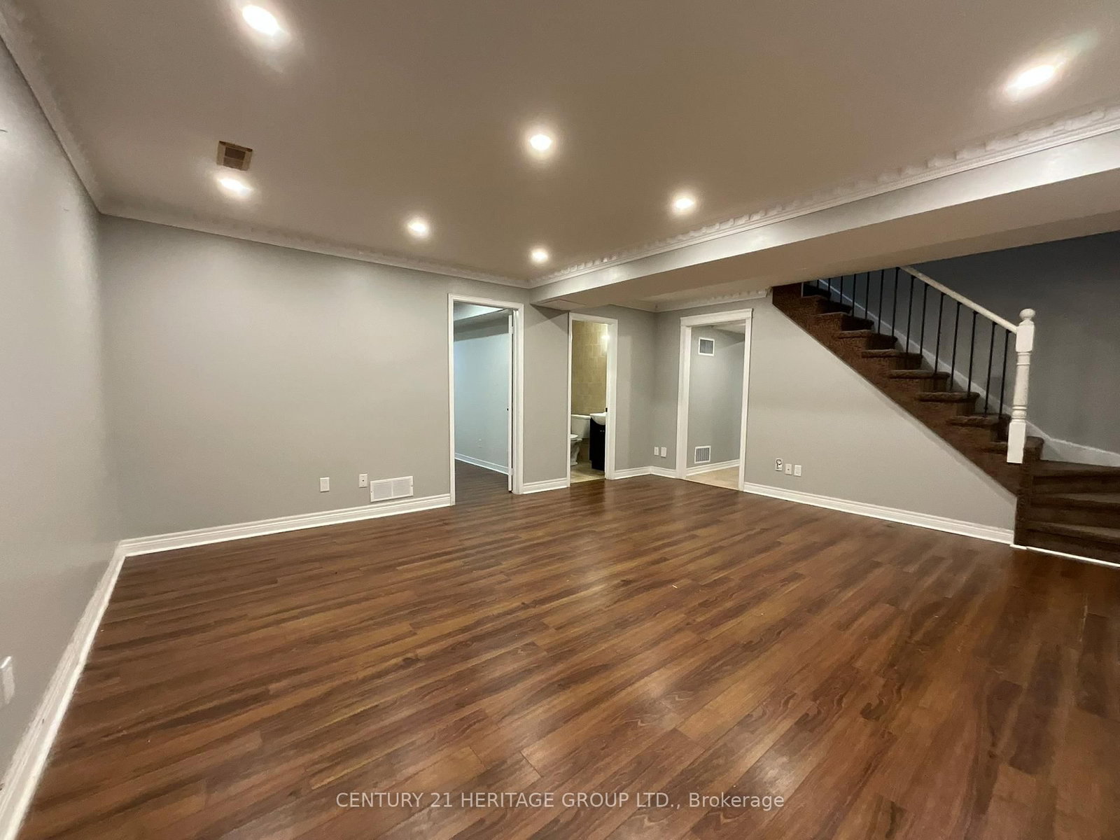 305 Sandringham Drive • Clarington, ON photo 25