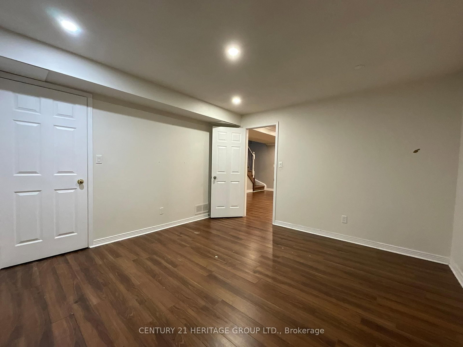 305 Sandringham Drive • Clarington, ON photo 33