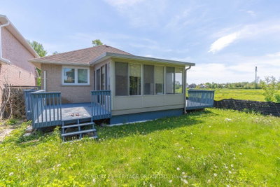 305 Sandringham Drive • Clarington, ON photo 5
