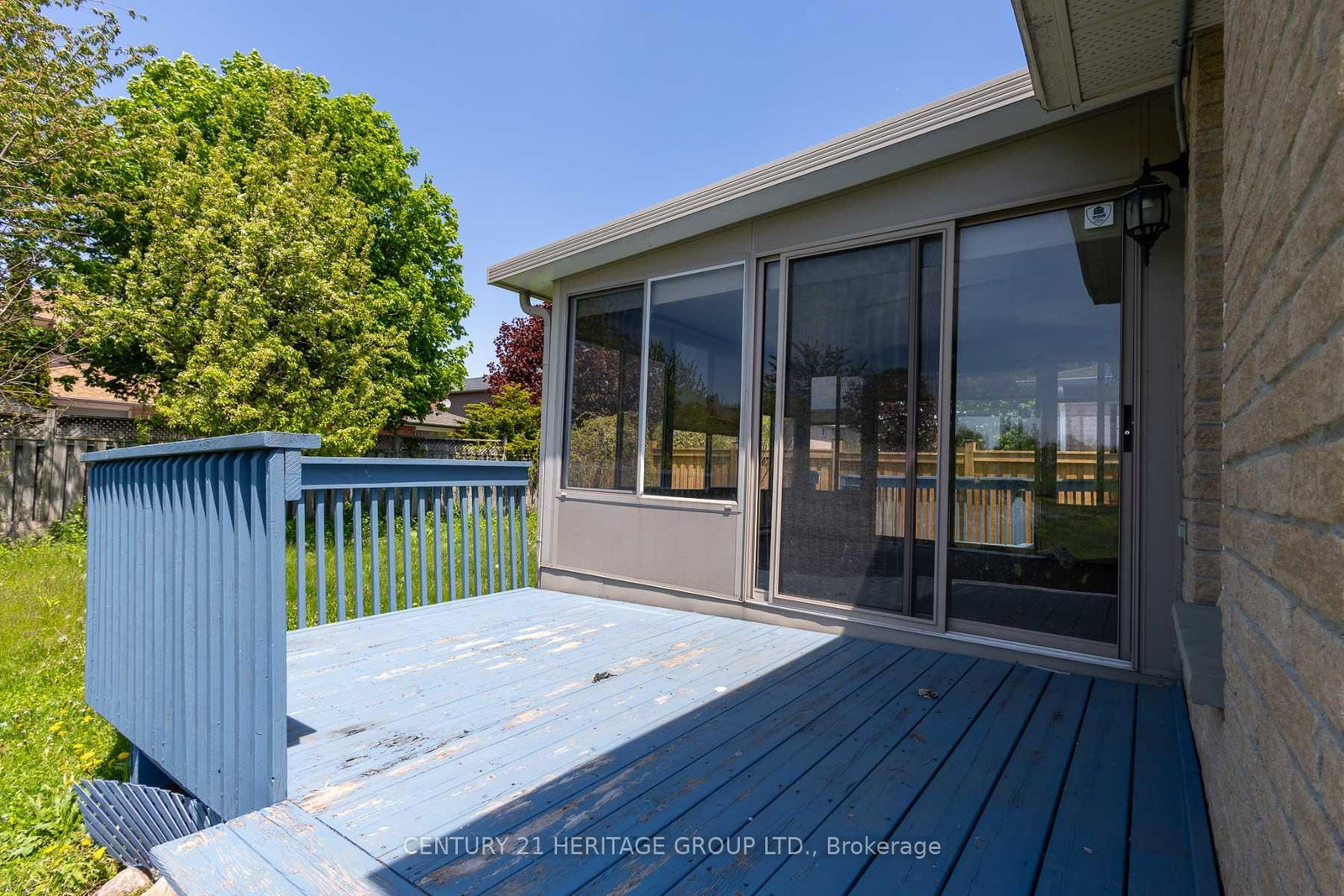 305 Sandringham Drive • Clarington, ON photo 6