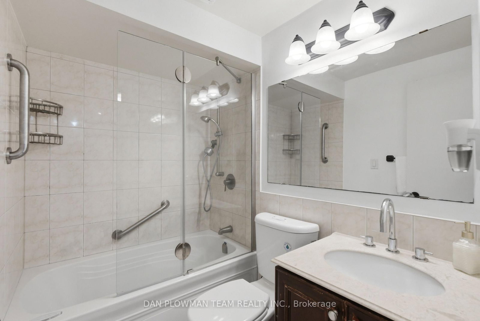 11 Livonia Place • #32 • Toronto, ON photo 18