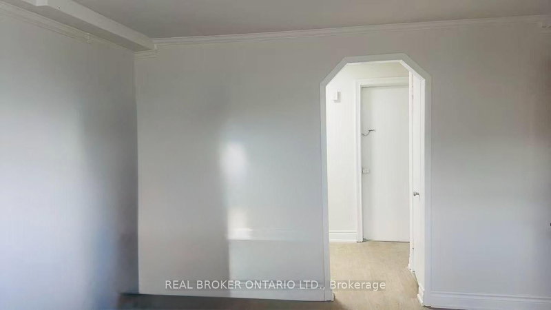 1 - 202 O'Connor Drive