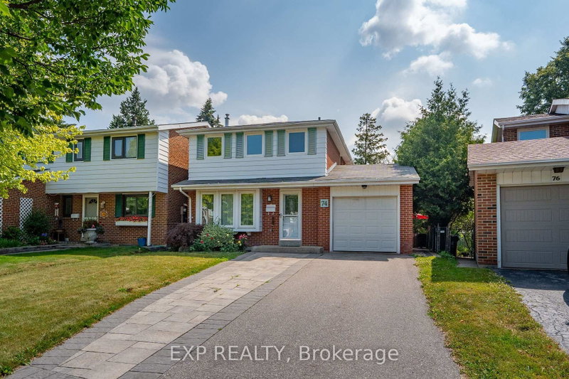 74 Longford Crescent