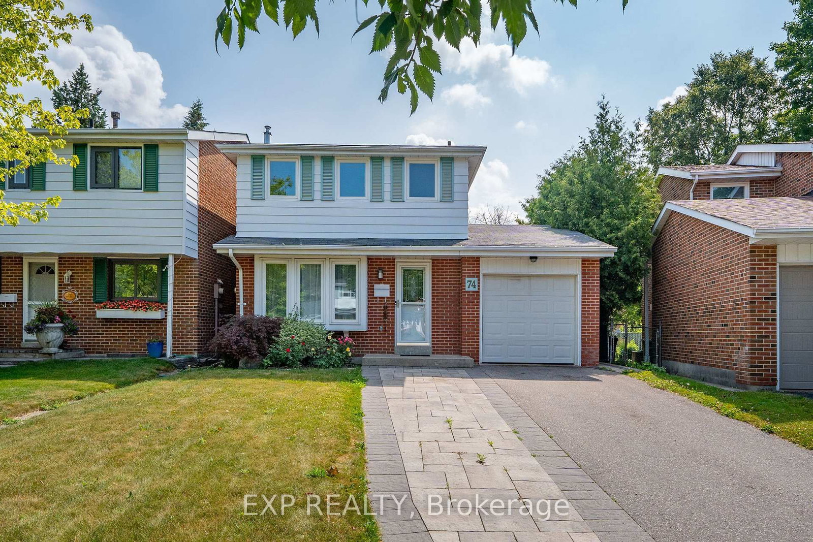 74 Longford Crescent, Toronto 3