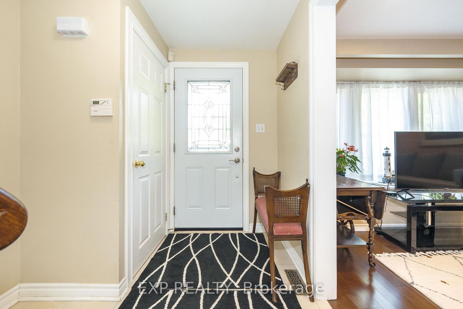 74 Longford Crescent, Toronto 5