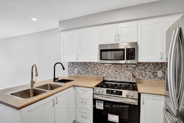 58 Avenue Street • Oshawa, ON photo 11