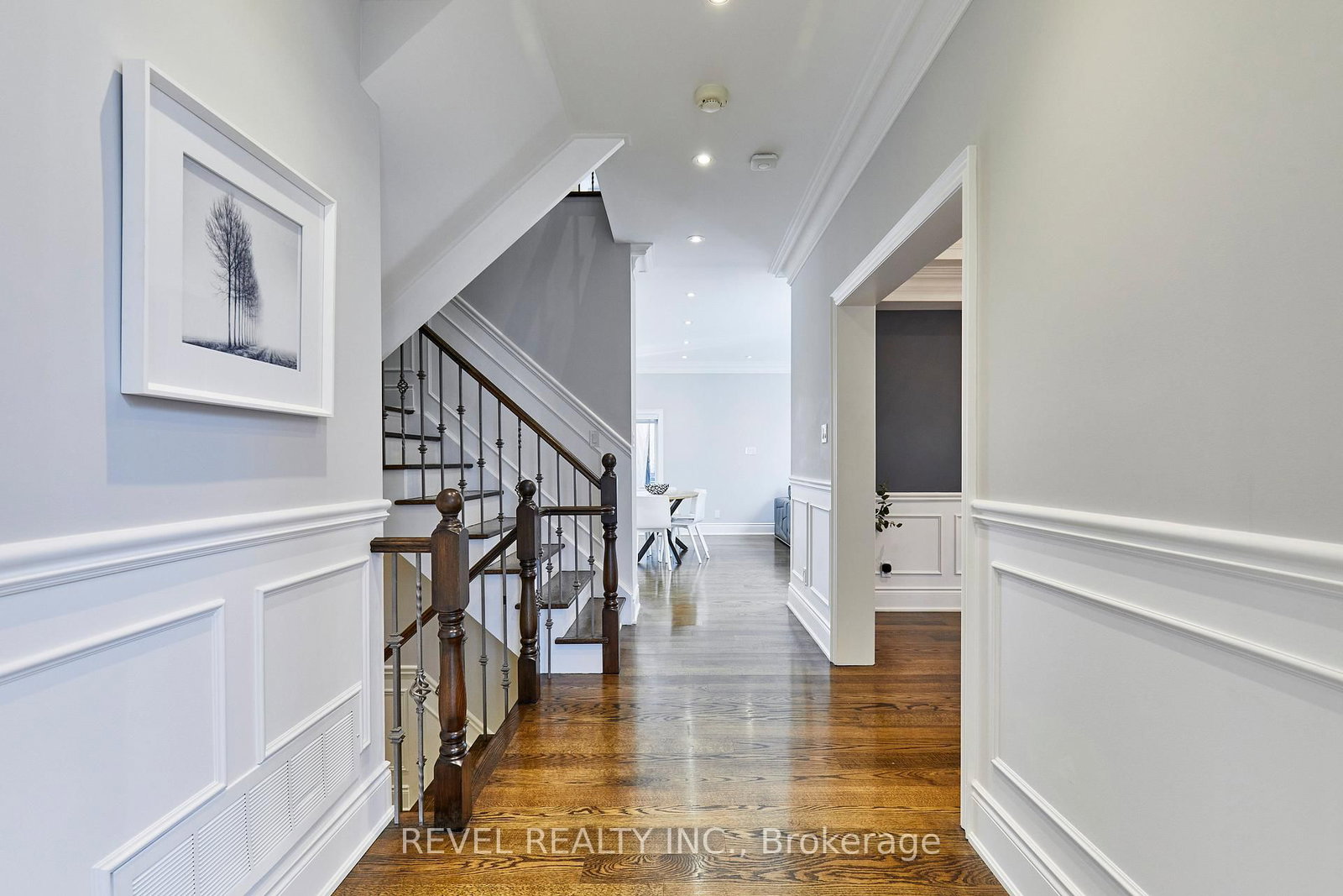 475 Poplar Avenue • Ajax, ON photo 4