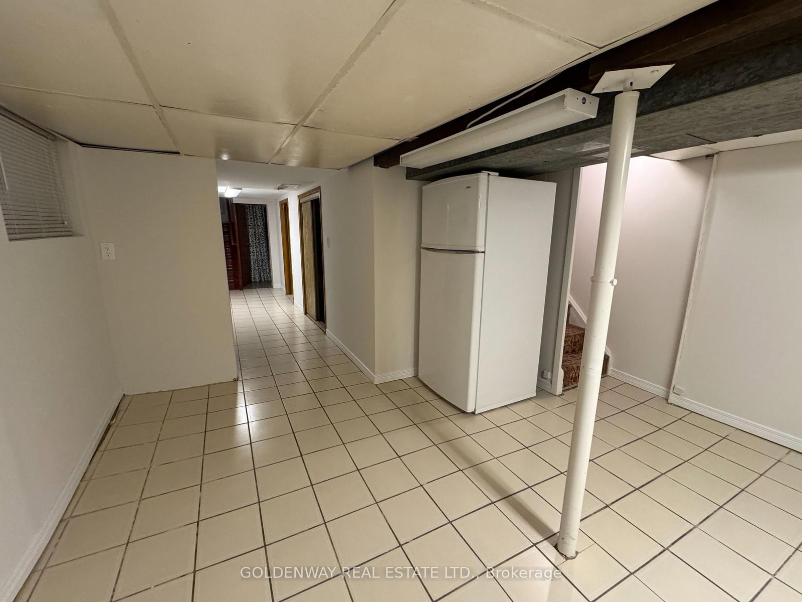 327 Springdale Boulevard • Toronto, ON photo 19