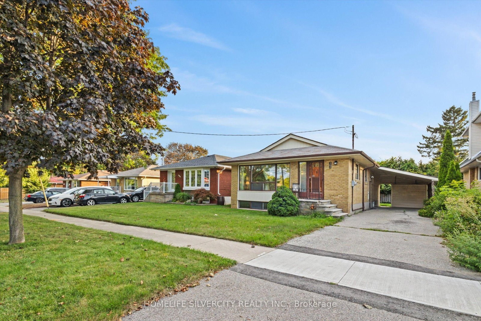 364 Bellamy Road N • Toronto, ON photo 2