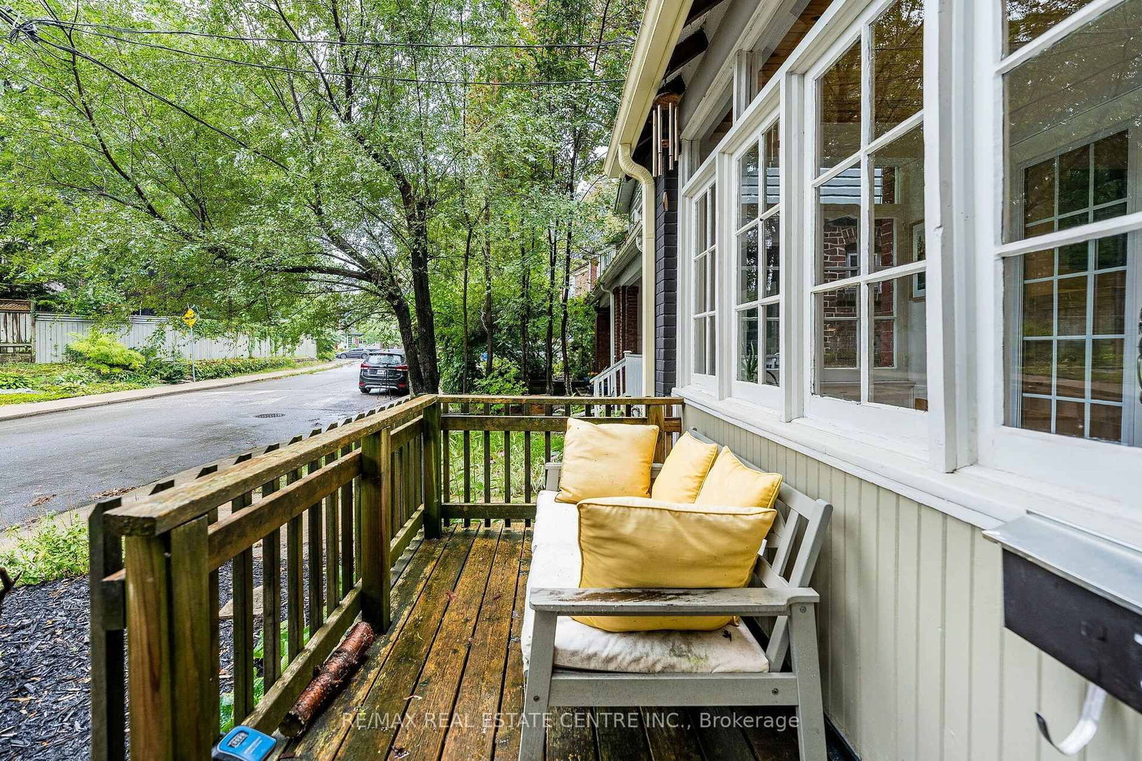 14 Wildwood Crescent • Toronto, ON photo 2