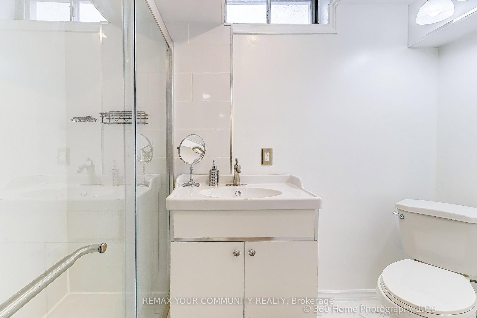 4 Mayflower Street S • Whitby, ON photo 21