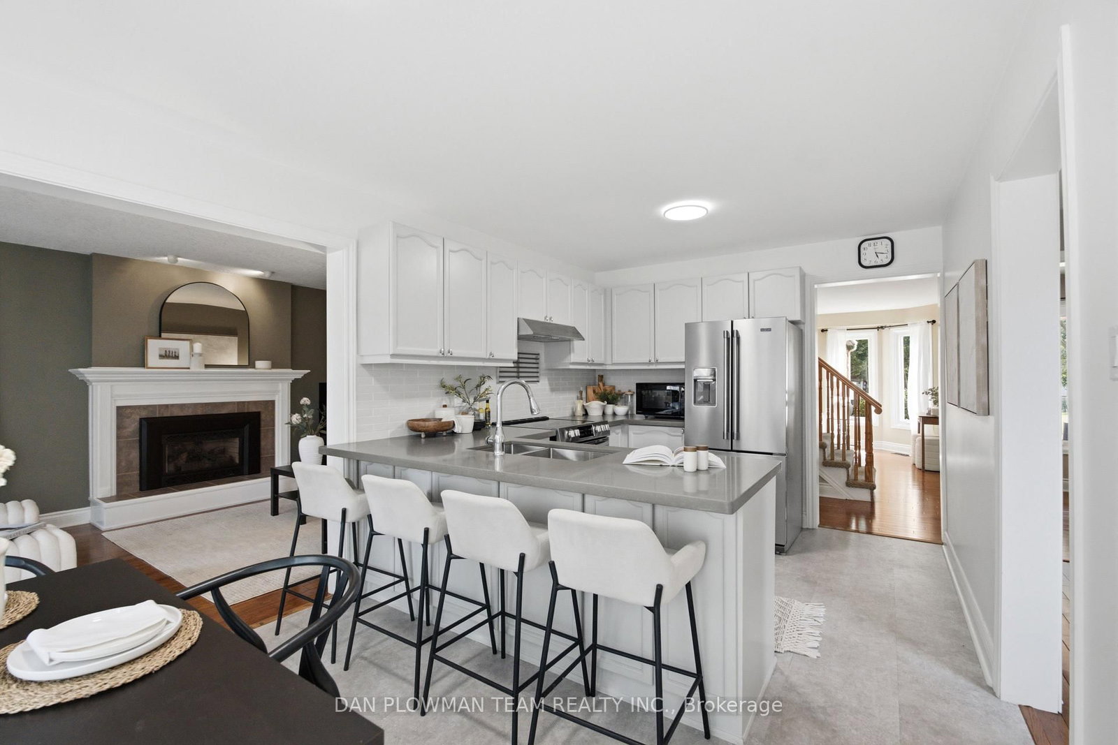 6 Saddlebrook Court • Clarington, ON photo 11