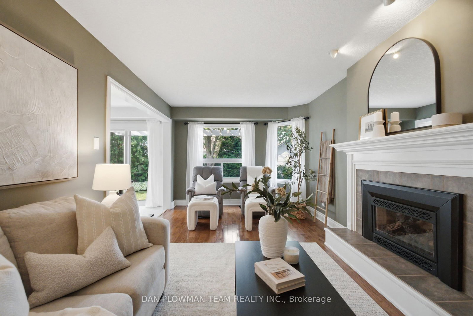 6 Saddlebrook Court • Clarington, ON photo 15