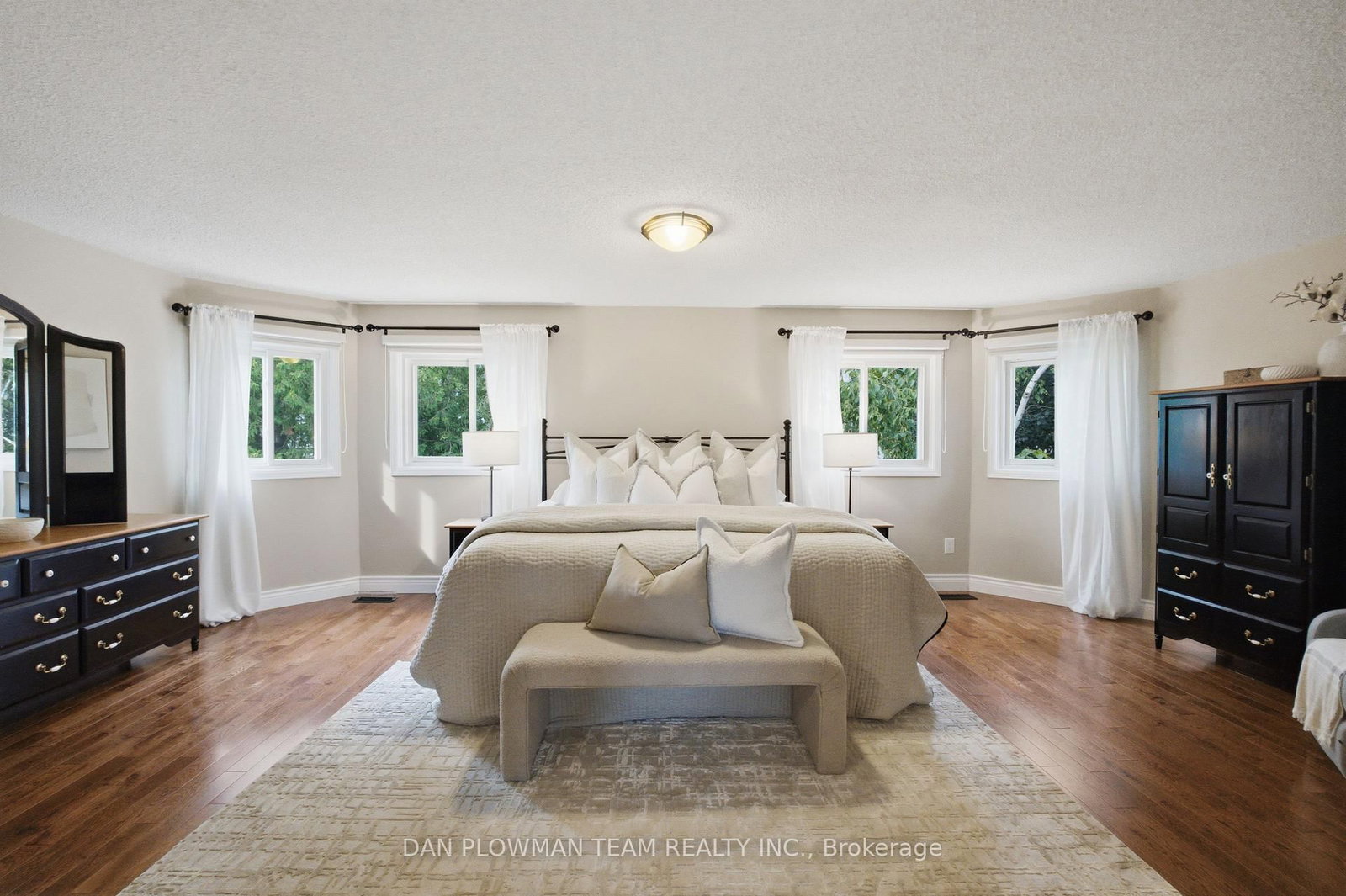 6 Saddlebrook Court • Clarington, ON photo 18