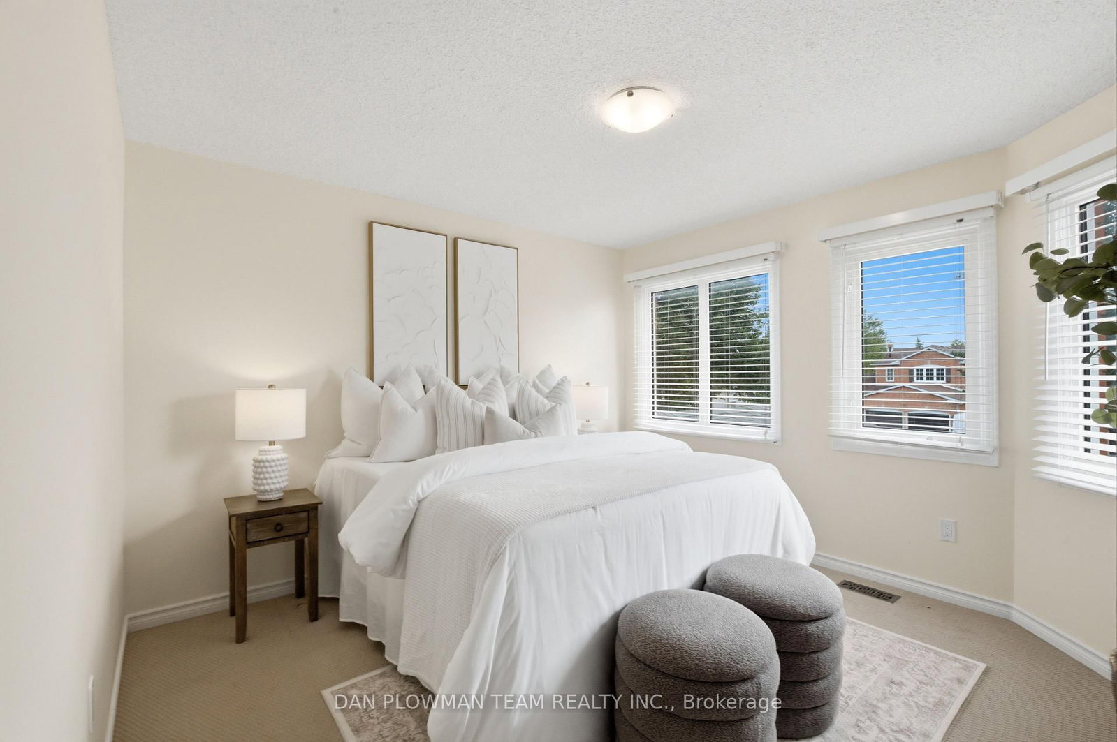 6 Saddlebrook Court • Clarington, ON photo 32
