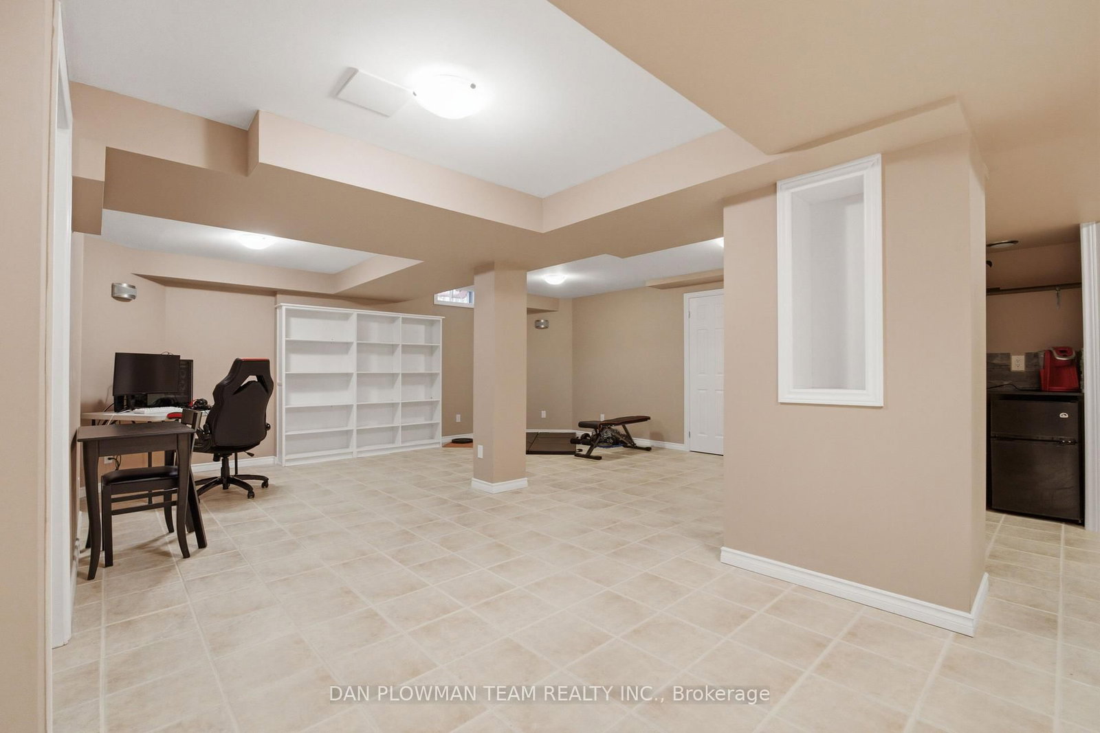 6 Saddlebrook Court • Clarington, ON photo 34