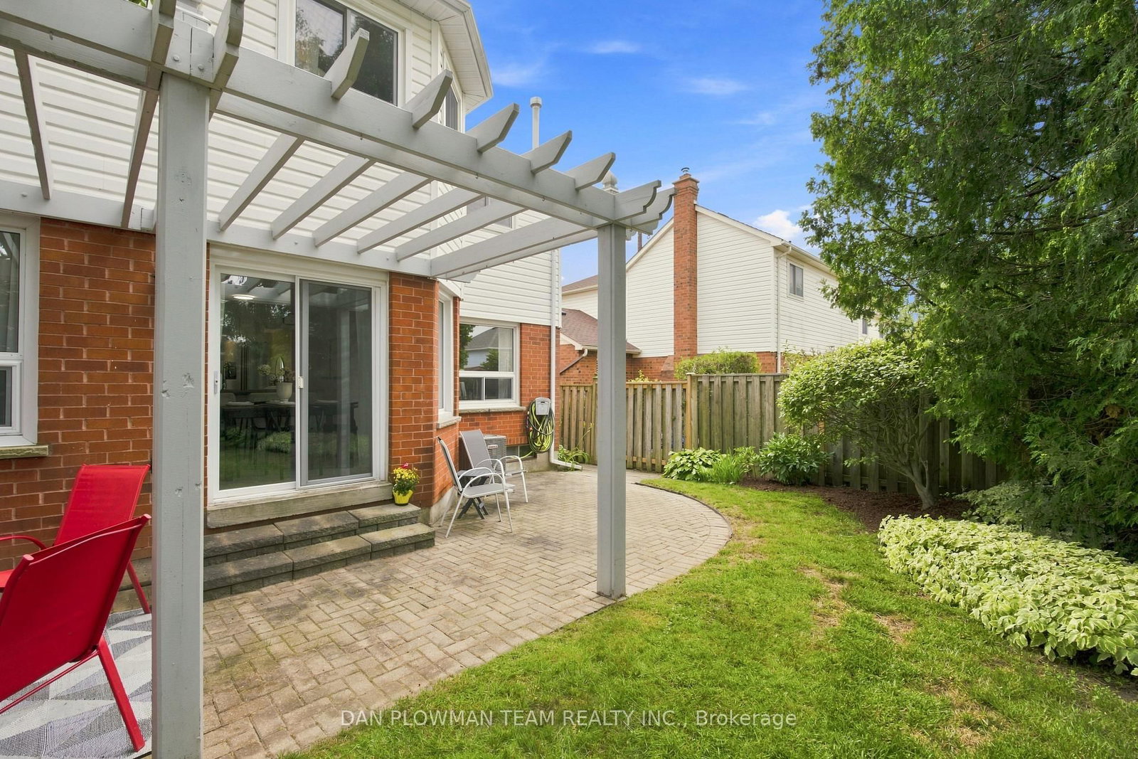 6 Saddlebrook Court • Clarington, ON photo 40