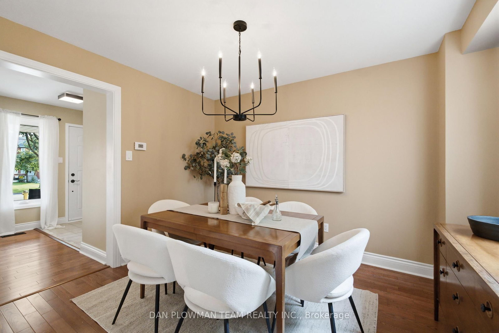 6 Saddlebrook Court • Clarington, ON photo 8