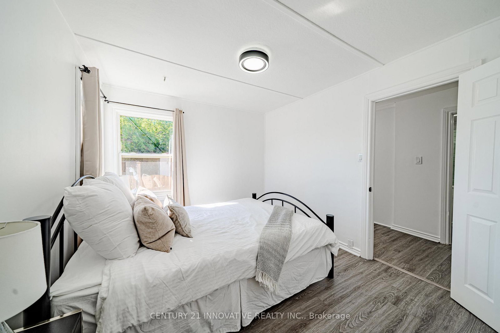 1 Edward Street • Ajax, ON photo 23