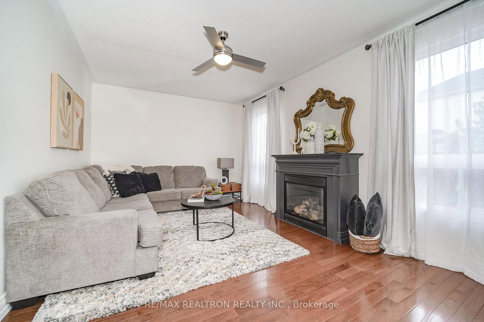 18 Byram Downs Street • Ajax, ON photo 14