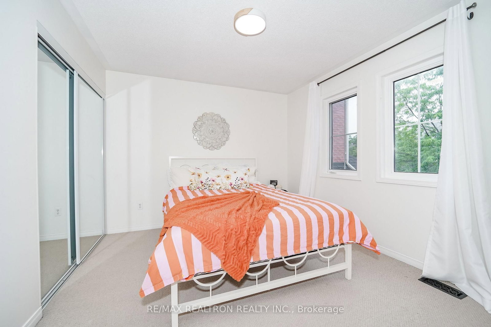 18 Byram Downs Street • Ajax, ON photo 24