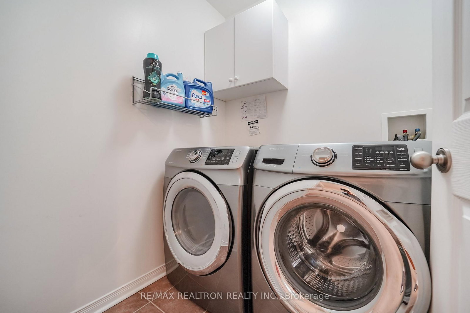 18 Byram Downs Street • Ajax, ON photo 28