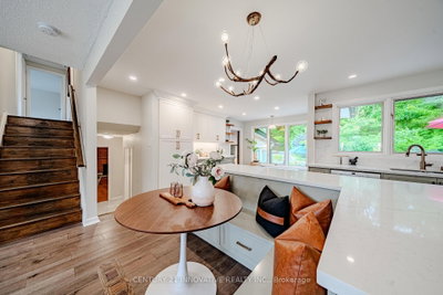 1058 Chelsea Court • Oshawa, ON photo 9