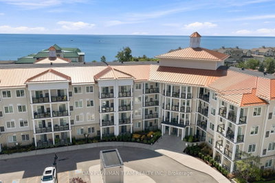 424 - 50 Lakebreeze Drive