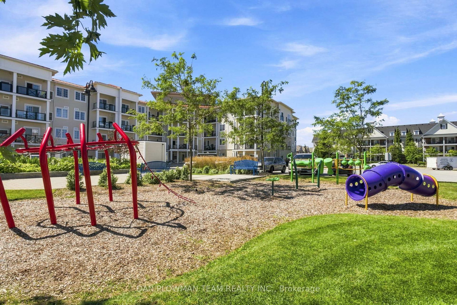 50 Lakebreeze Drive • #424 • Clarington, ON photo 20