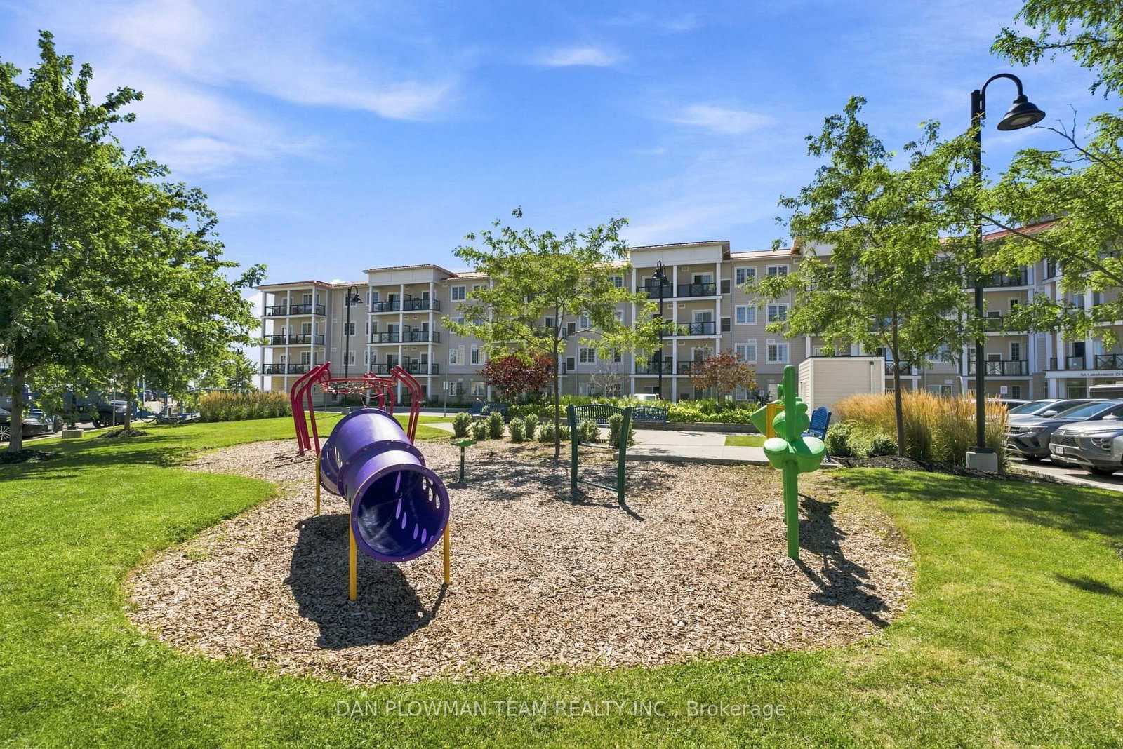 50 Lakebreeze Drive • #424 • Clarington, ON photo 21