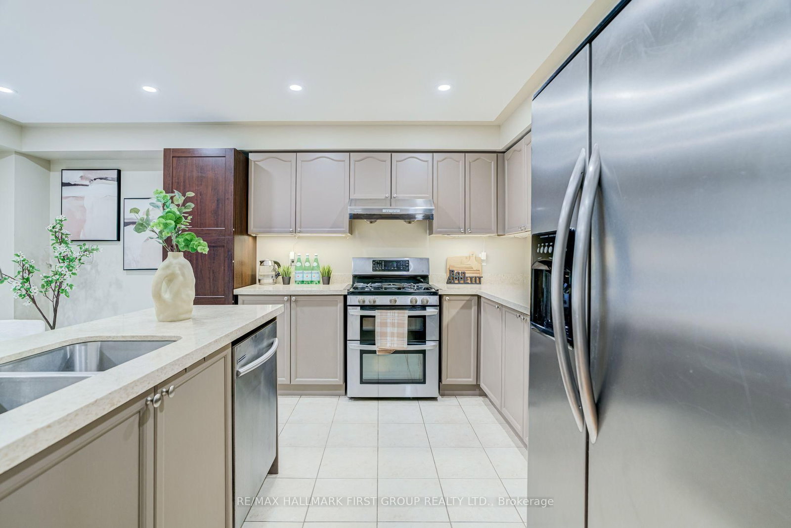 6 Tansley Crescent • Ajax, ON photo 11