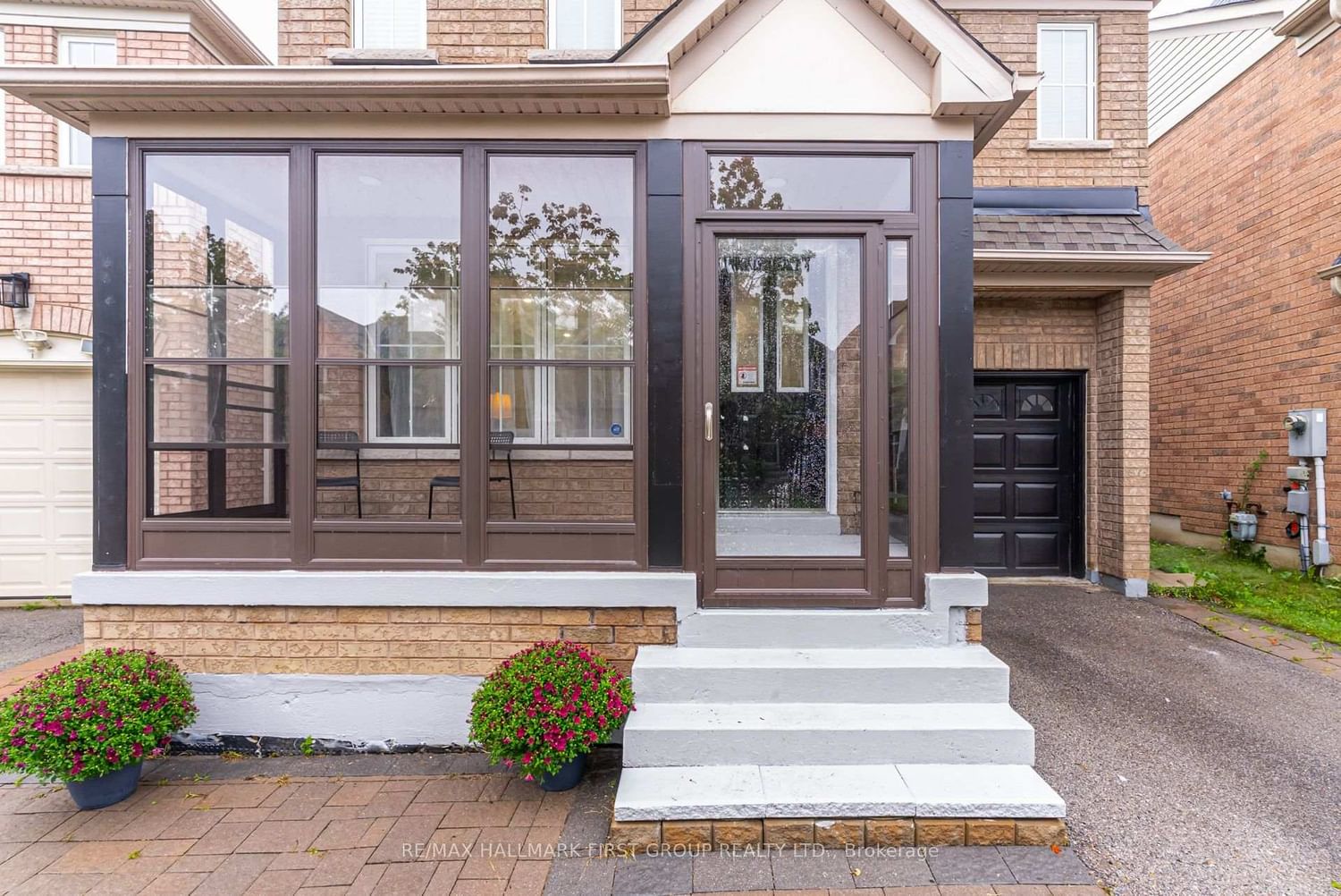 6 Tansley Crescent • Ajax, ON photo 3