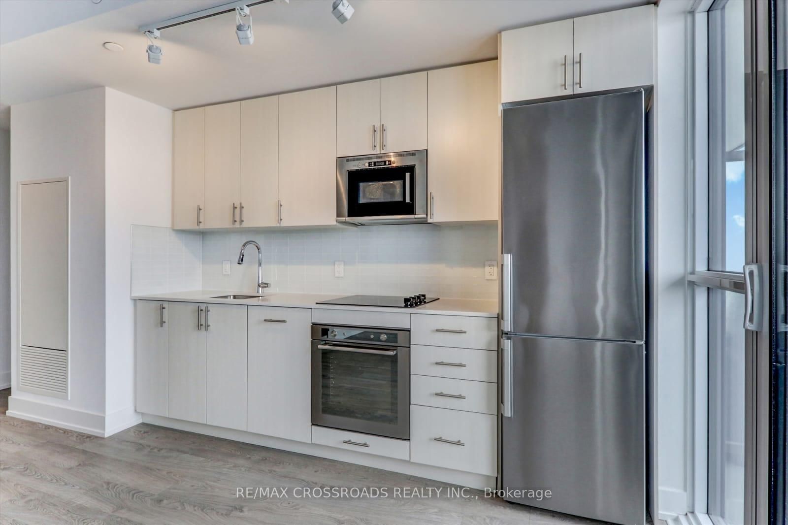 2550 Simcoe Street N • #1021 • Oshawa, ON photo 13
