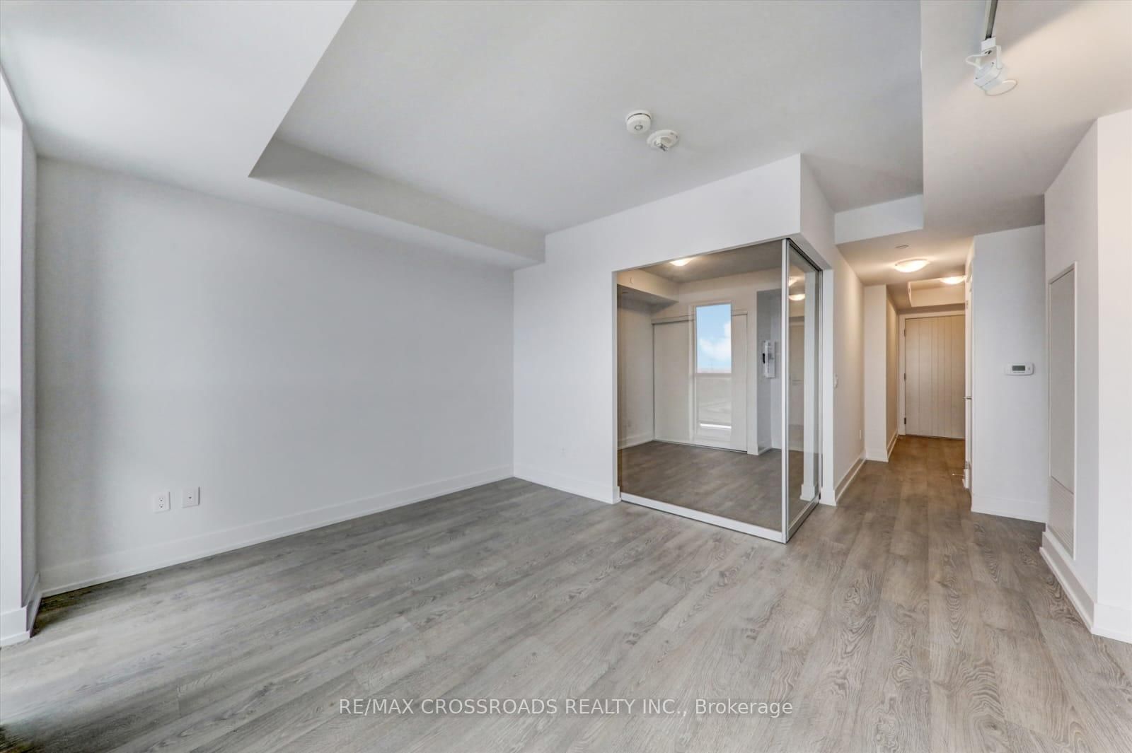2550 Simcoe Street N • #1021 • Oshawa, ON photo 18