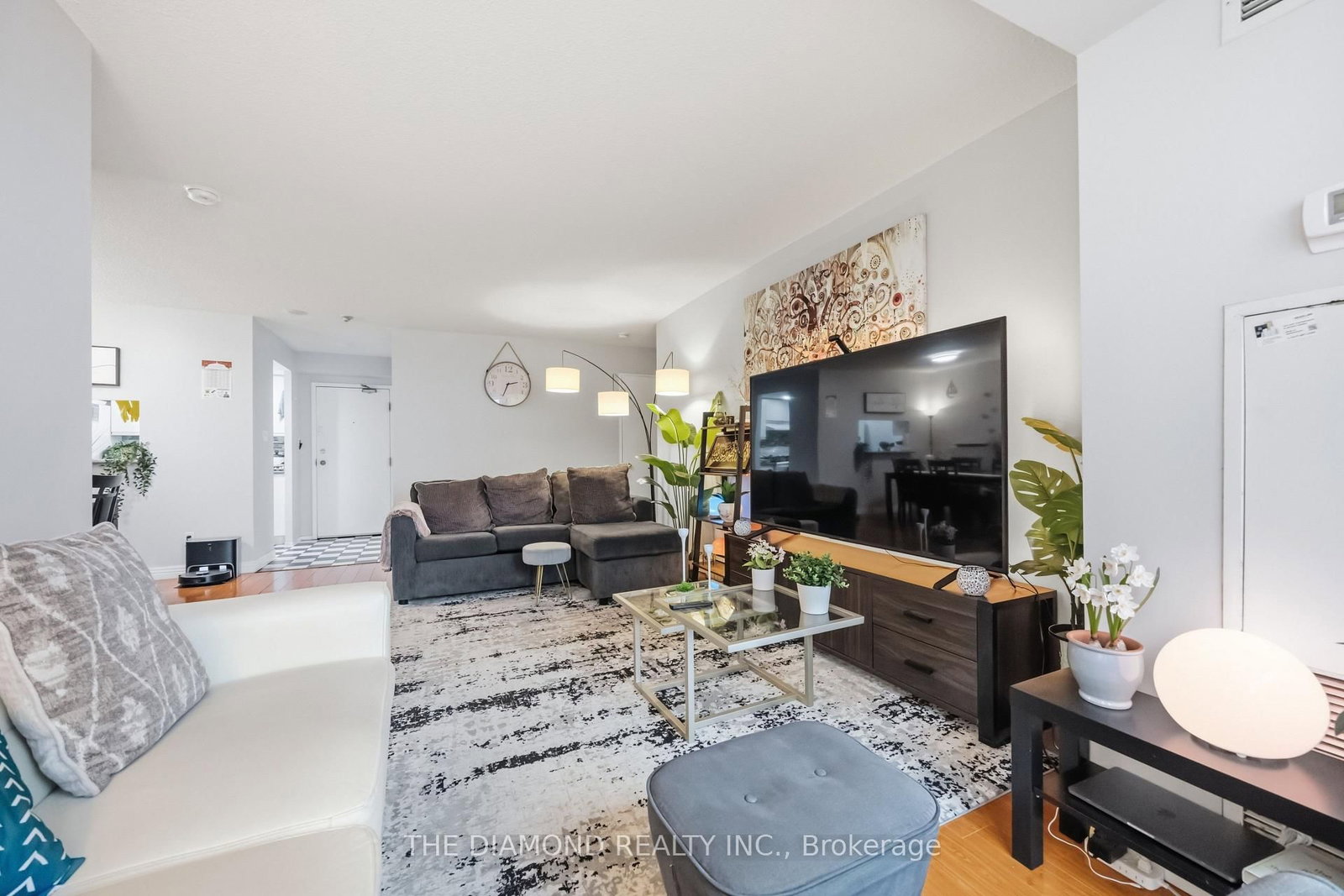 2550 Lawrence Avenue E • #816 • Toronto, ON photo 14