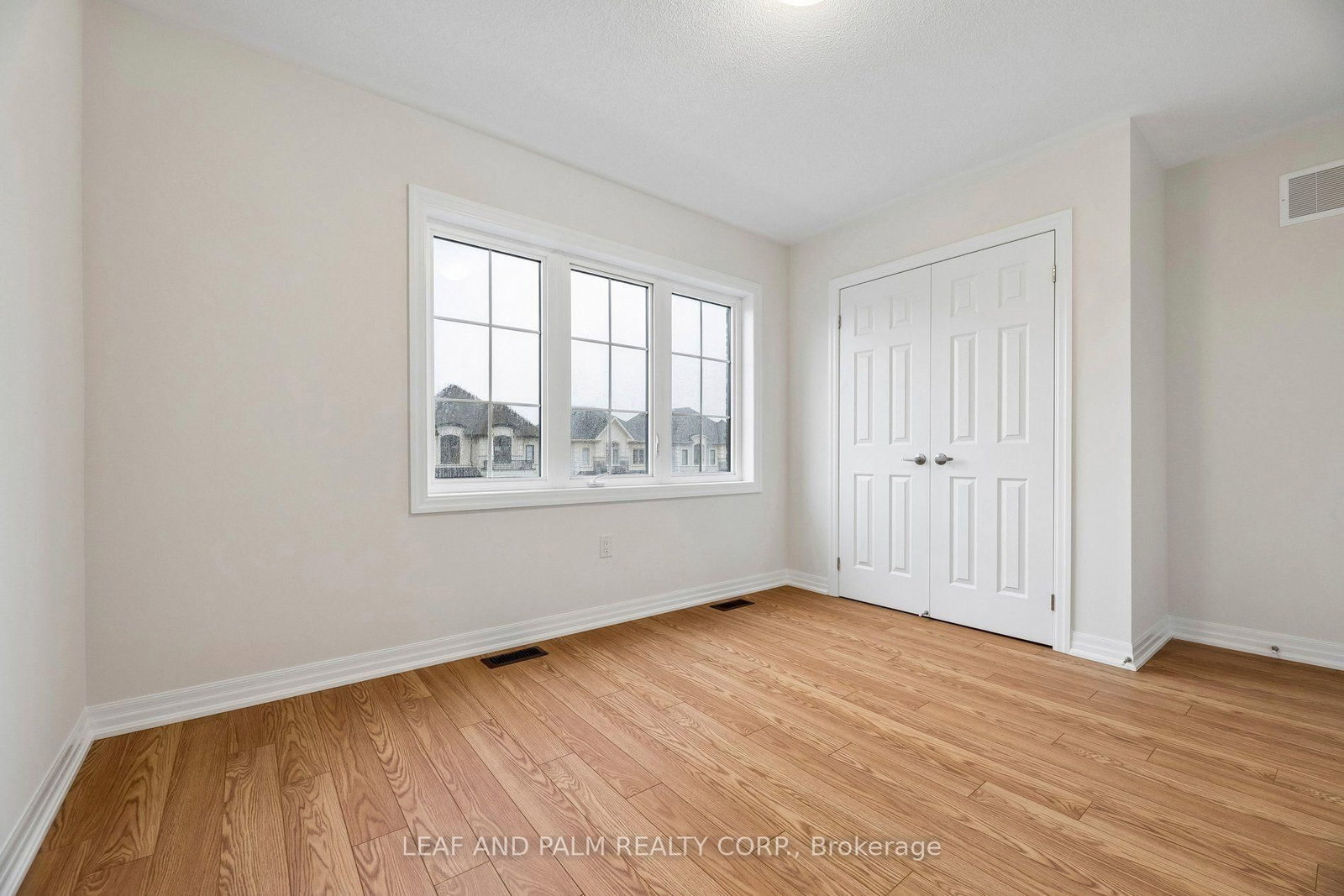 42 Northrop Avenue • Clarington, ON photo 22