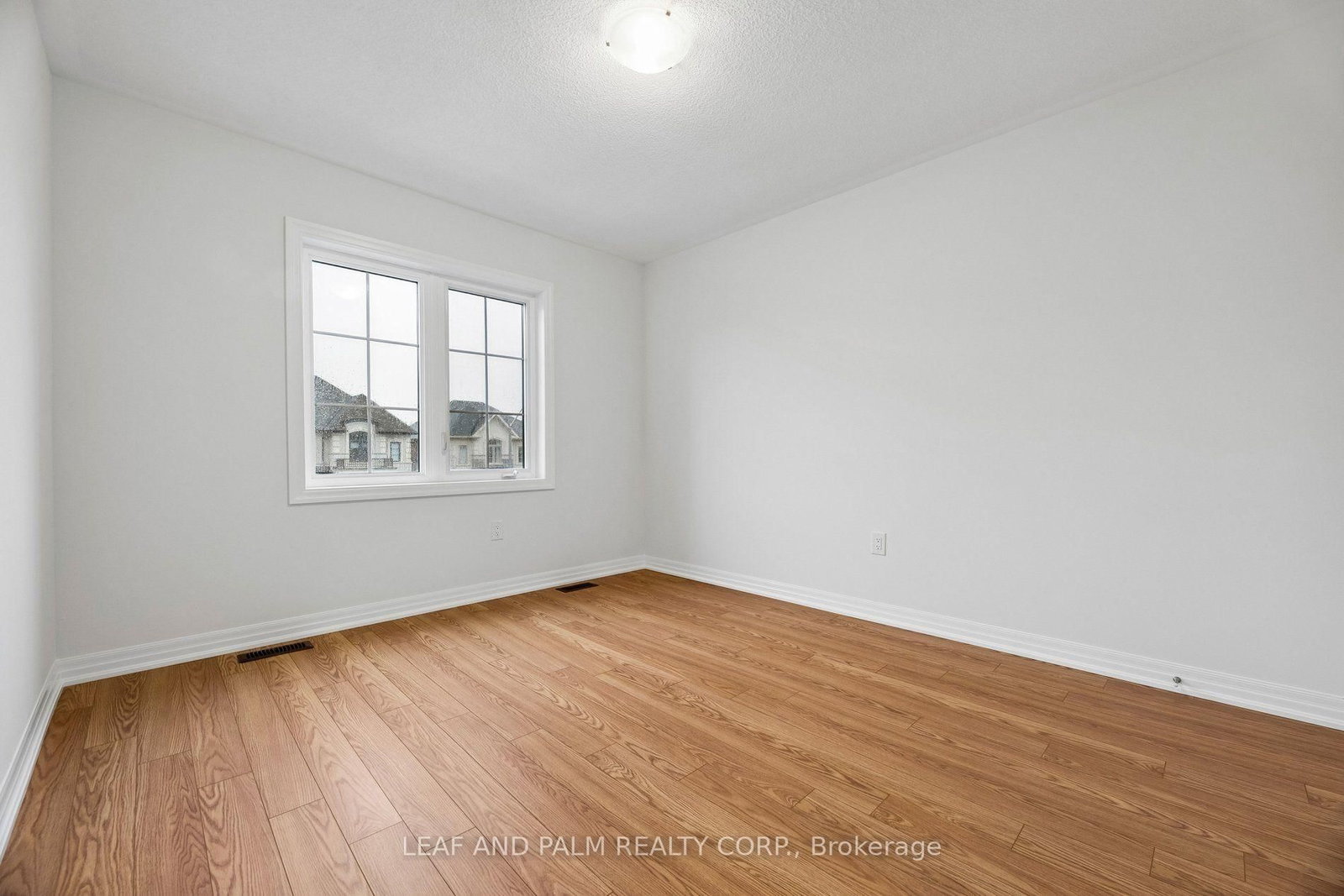 42 Northrop Avenue • Clarington, ON photo 23