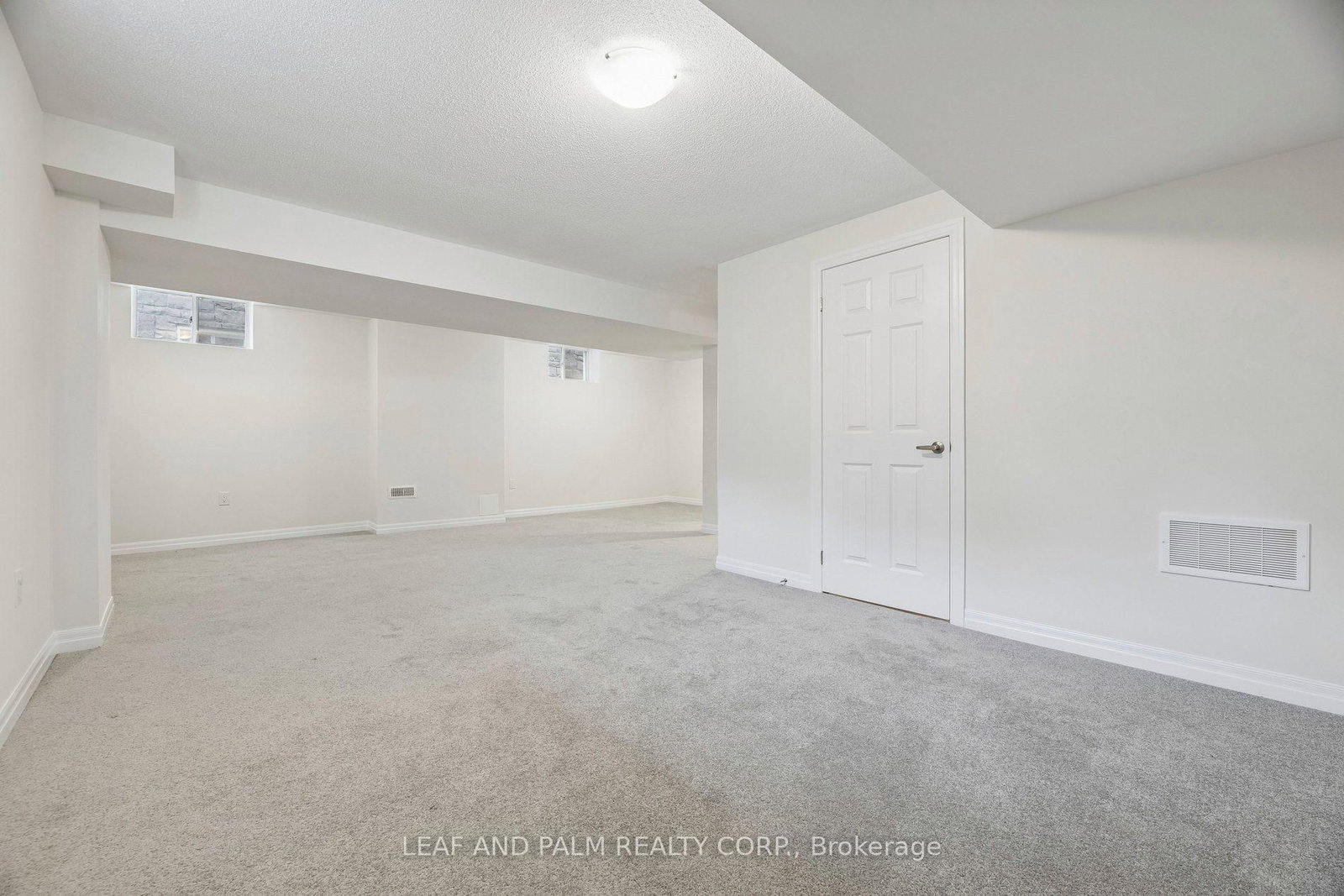 42 Northrop Avenue • Clarington, ON photo 40