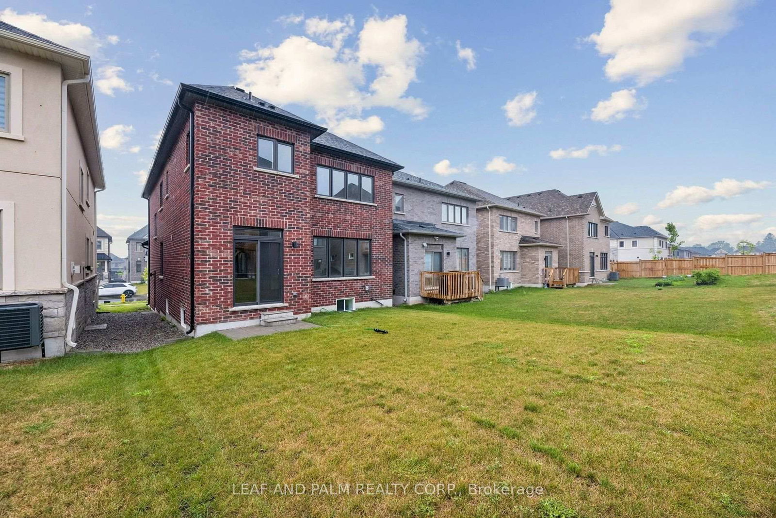 42 Northrop Avenue • Clarington, ON photo 44