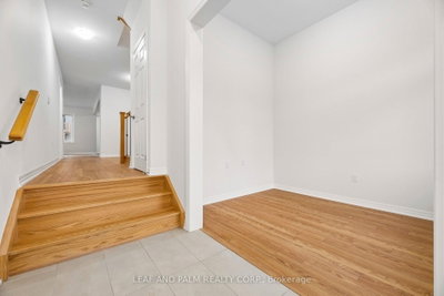 42 Northrop Avenue • Clarington, ON photo 5