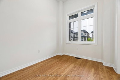 42 Northrop Avenue • Clarington, ON photo 6